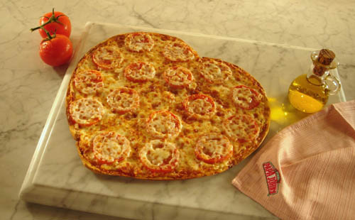 9 Feb 2011 Gluten-Free Valentine's Day Heart-Shaped Pizza Recipe Or use a .